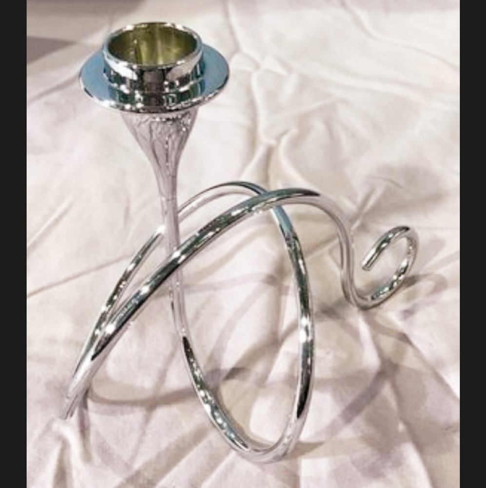 Black + Blum Finger Loop Single Candle Holder